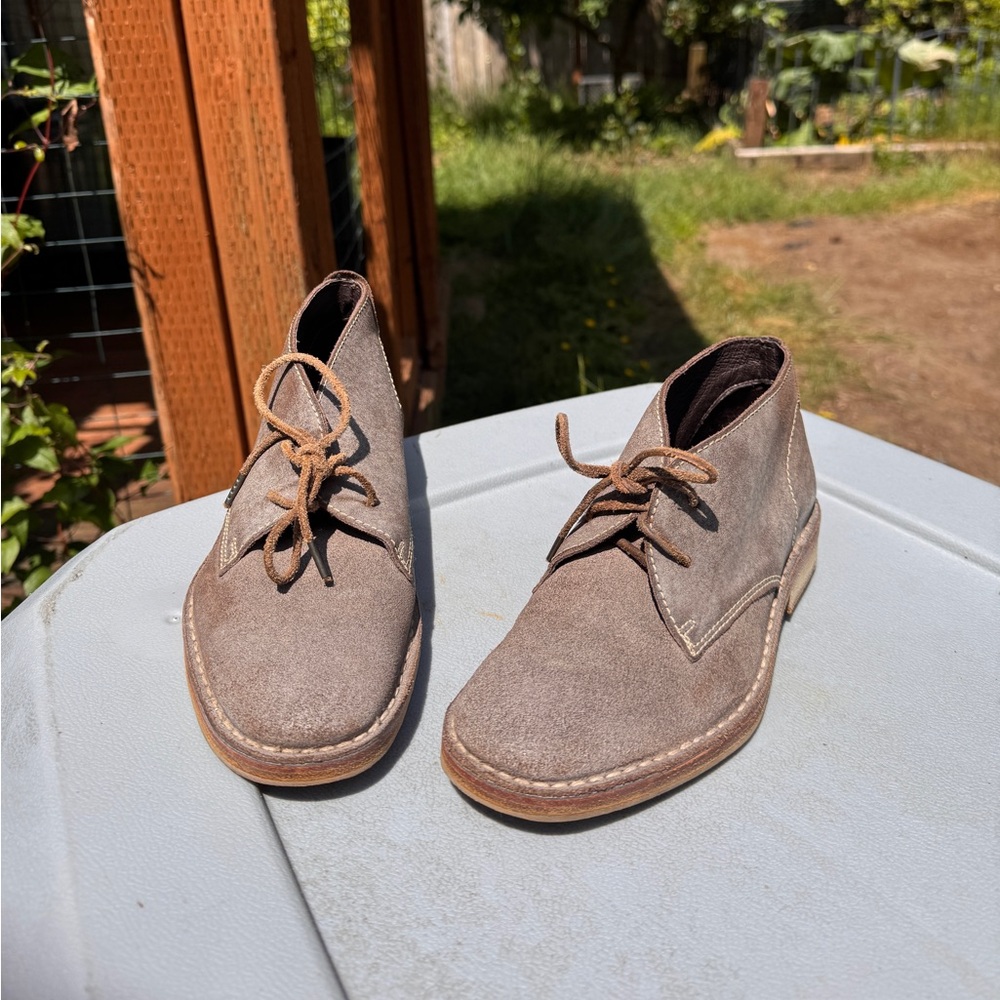 Red Wing Shoes Brown Chukka Boots - Picture 9 of 10